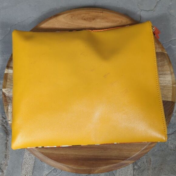 RACHEL Pally orange floral clutch NWOT Fold‎ Over Zip Top Tassel Faux Leather - Picture 4 of 11